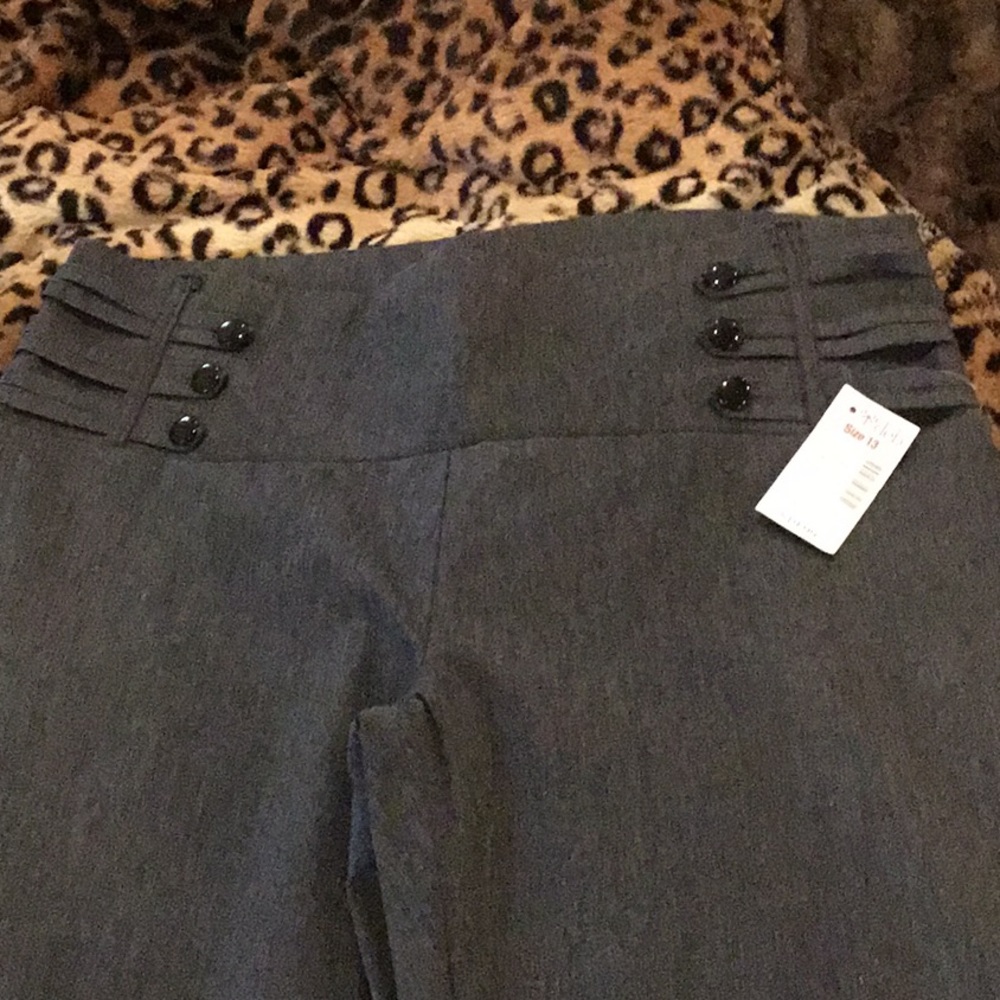 Women’s dress pant